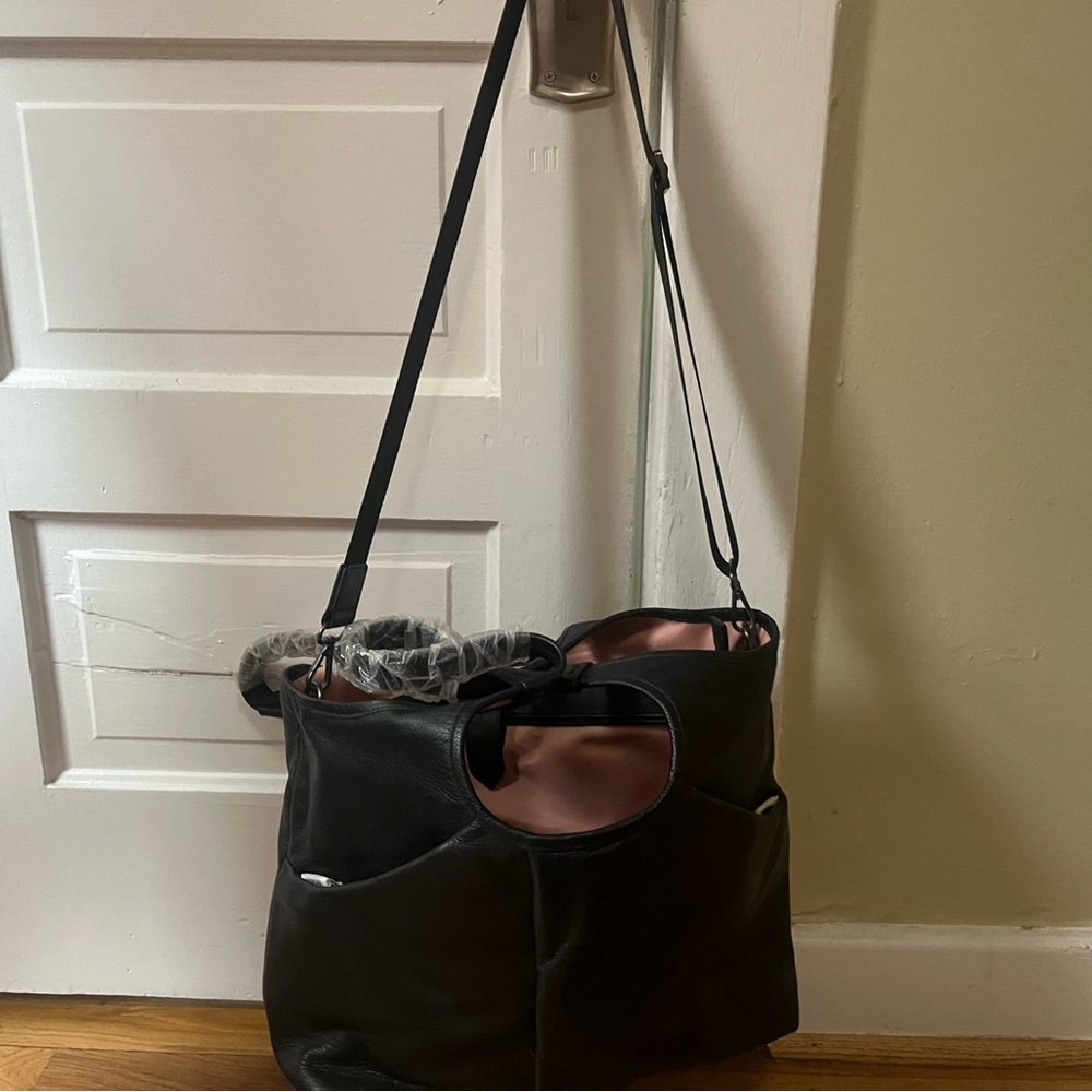 BB Leather Tote Bag -New - Picture 3 of 9